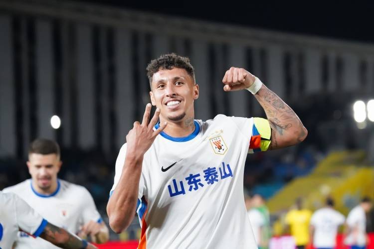 WNBA篮球_解说员批克雷桑：无组织、无纪律踢得太浪WNBA篮球，看的我脑袋蹭蹭冒血