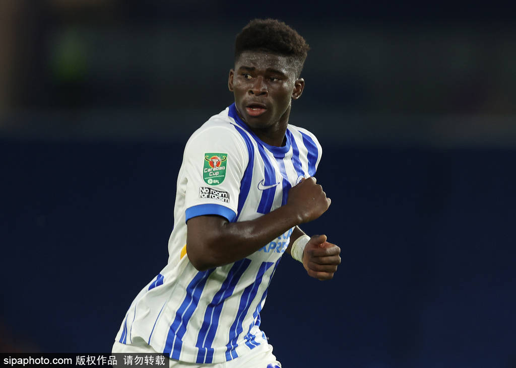 皇冠登3管理出租_曼联错失8000万英镑节约皇冠登3管理出租，卡洛斯·巴莱巴转会风云再起