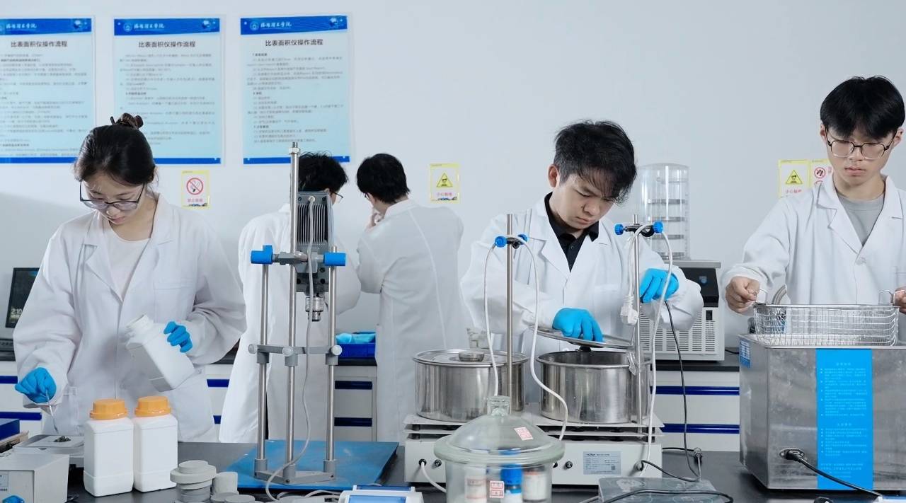 泰国乙组联赛_国产航空发动机涂层技术获突破 洛阳理工技术团队填补国内空白