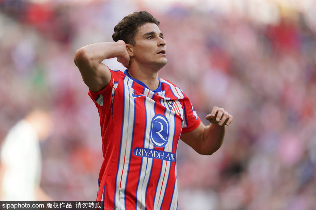 皇冠信用網APP下载_曝巴萨预备筹款1亿欧 拉波尔塔选举年欲拉小蜘蛛替莱万