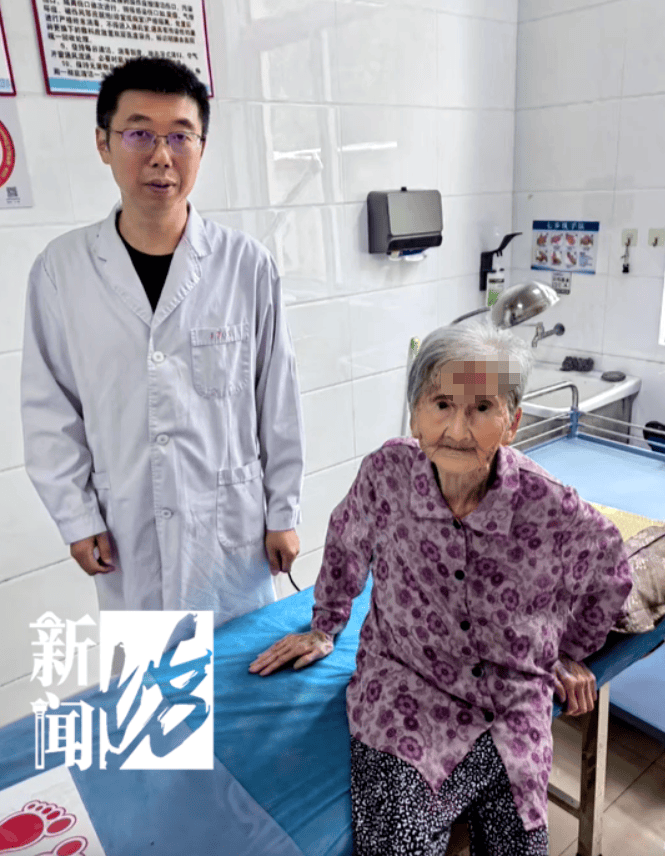 圣保利vs多特蒙德_太突然！上海98岁阿婆拿起剪刀圣保利vs多特蒙德，一把剪掉头上的“角”！网友：对自己够狠