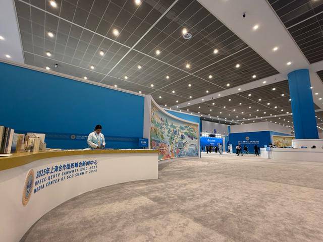 特罗姆瑟vsKFUM奥斯陆_上合天津峰会22米巨幅壁画火出圈特罗姆瑟vsKFUM奥斯陆，这些中外元素你认出几个？