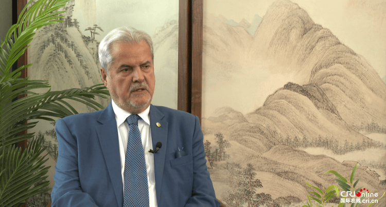 荷尔斯泰因vs汉诺威96_罗马尼亚前总理讷斯塔塞：中国九三阅兵是当代人的一堂团结必修课