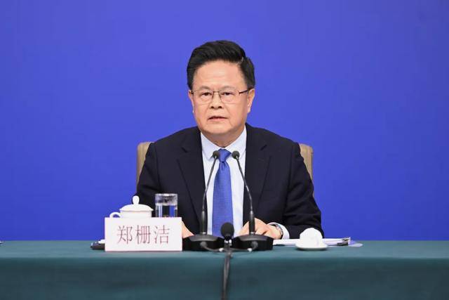 罗马尼亚甲组联赛_国家发改委的18次座谈