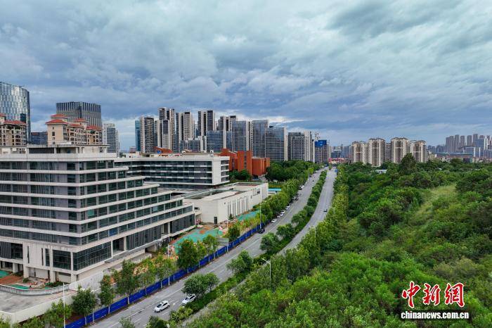 hga030账号_“桦加沙”逼近 广西南宁上空乌云密布