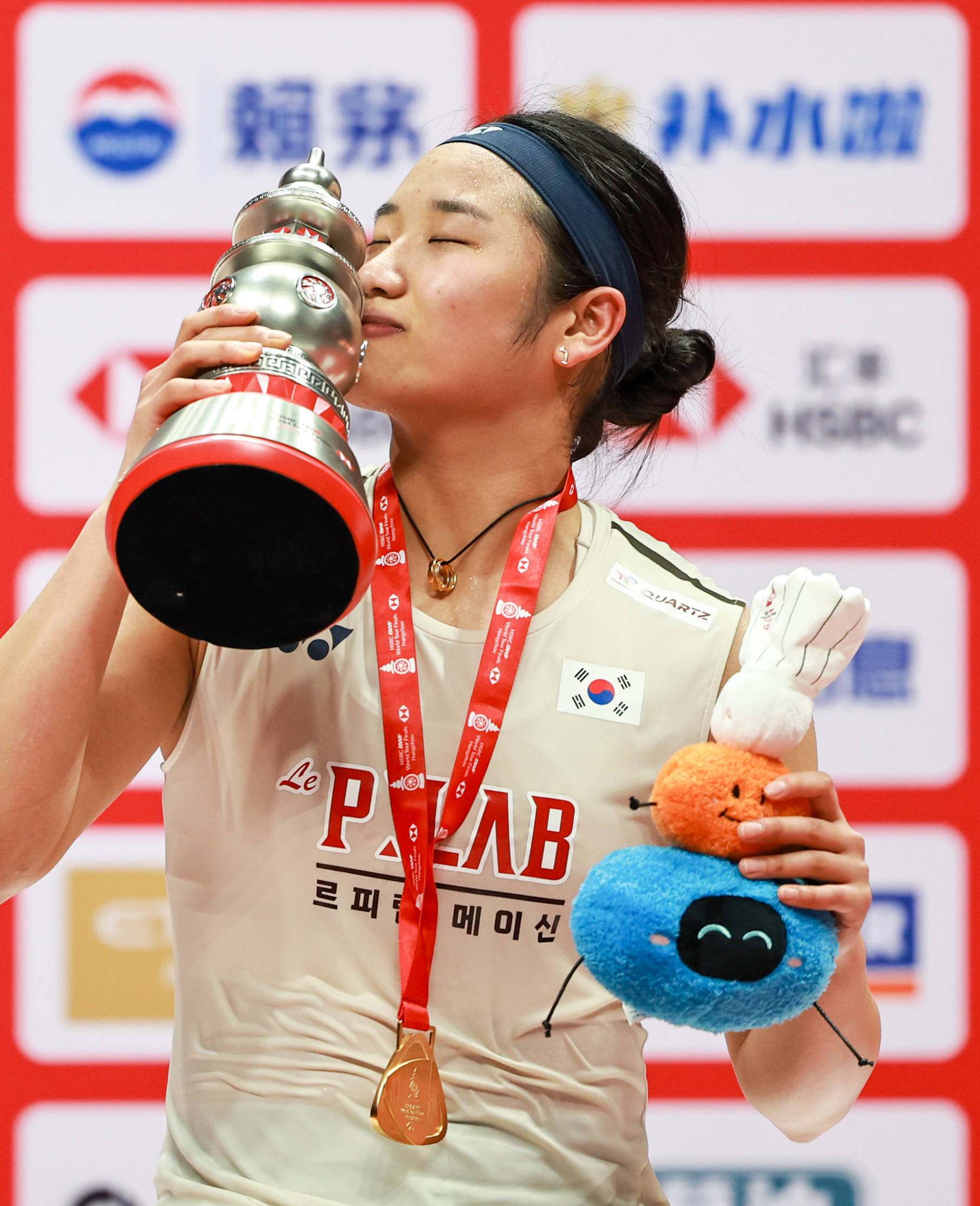 皇冠信用网登3代理
_(体育)羽毛球——世巡赛总决赛:王祉怡获女单亚军