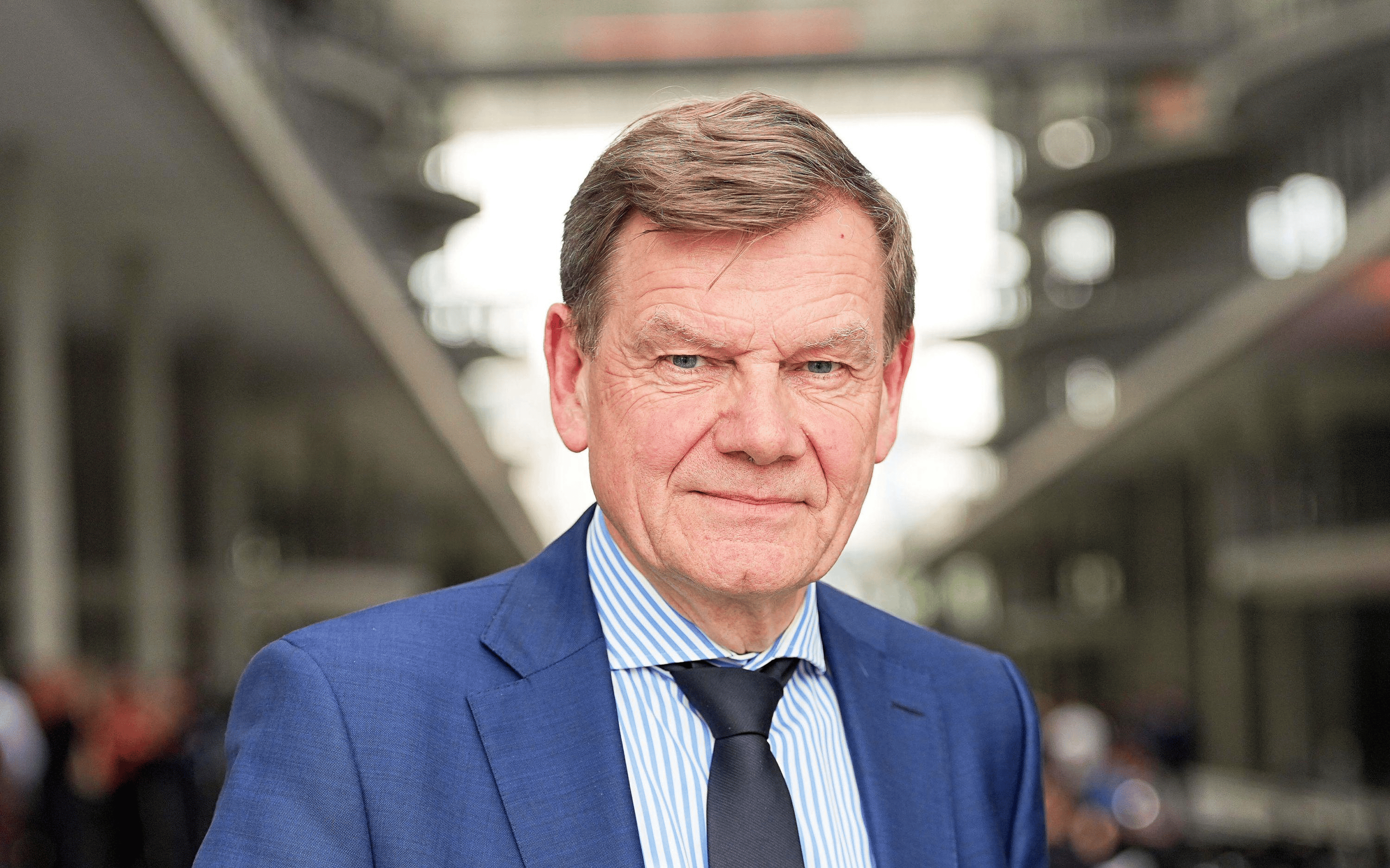 皇冠信用网最新地址
_德媒感慨:轮到中国向德国发号施令了皇冠信用网最新地址
,风水轮流转,想不到我们也有今天